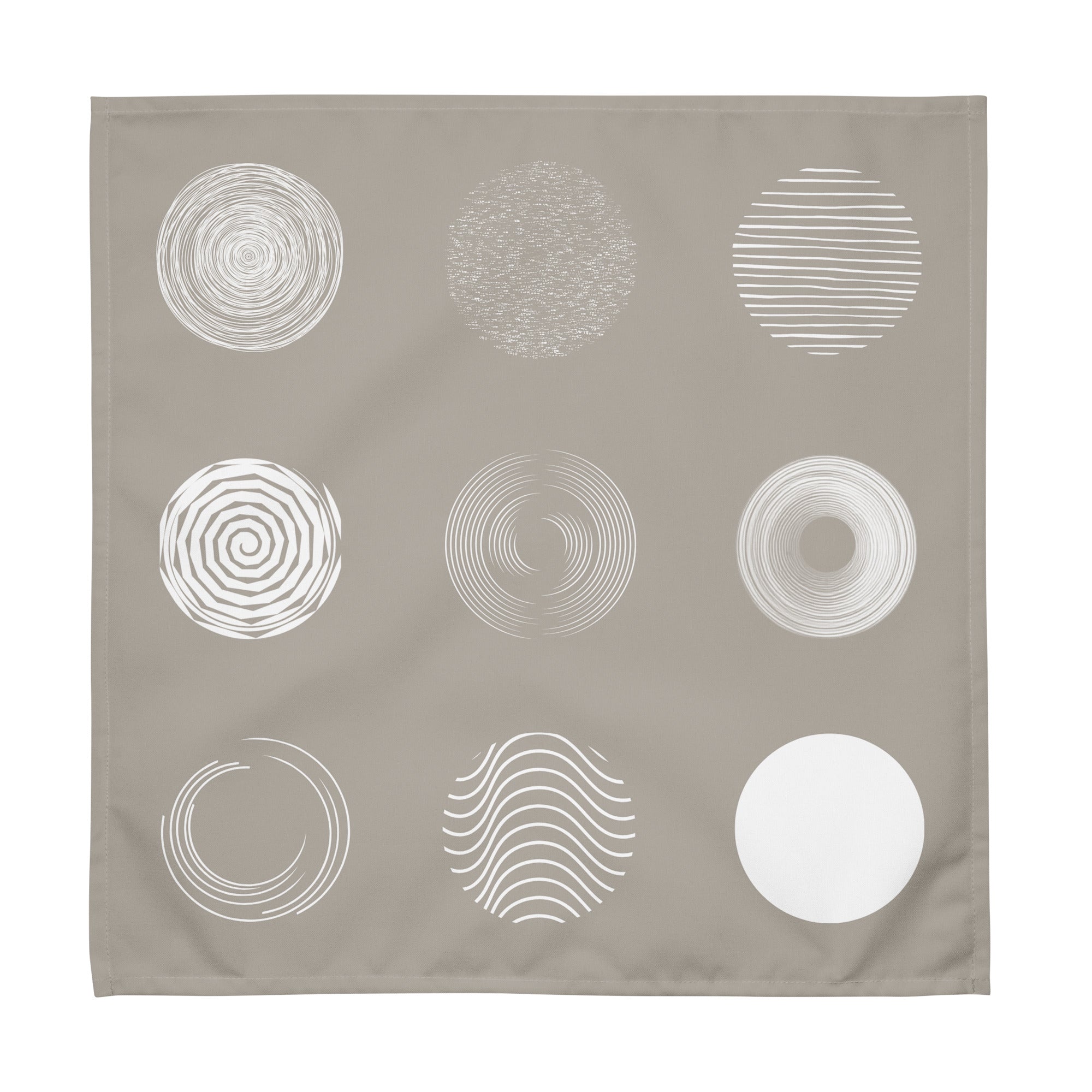 Sand cotton napkins featuring a modern nine-circle pattern